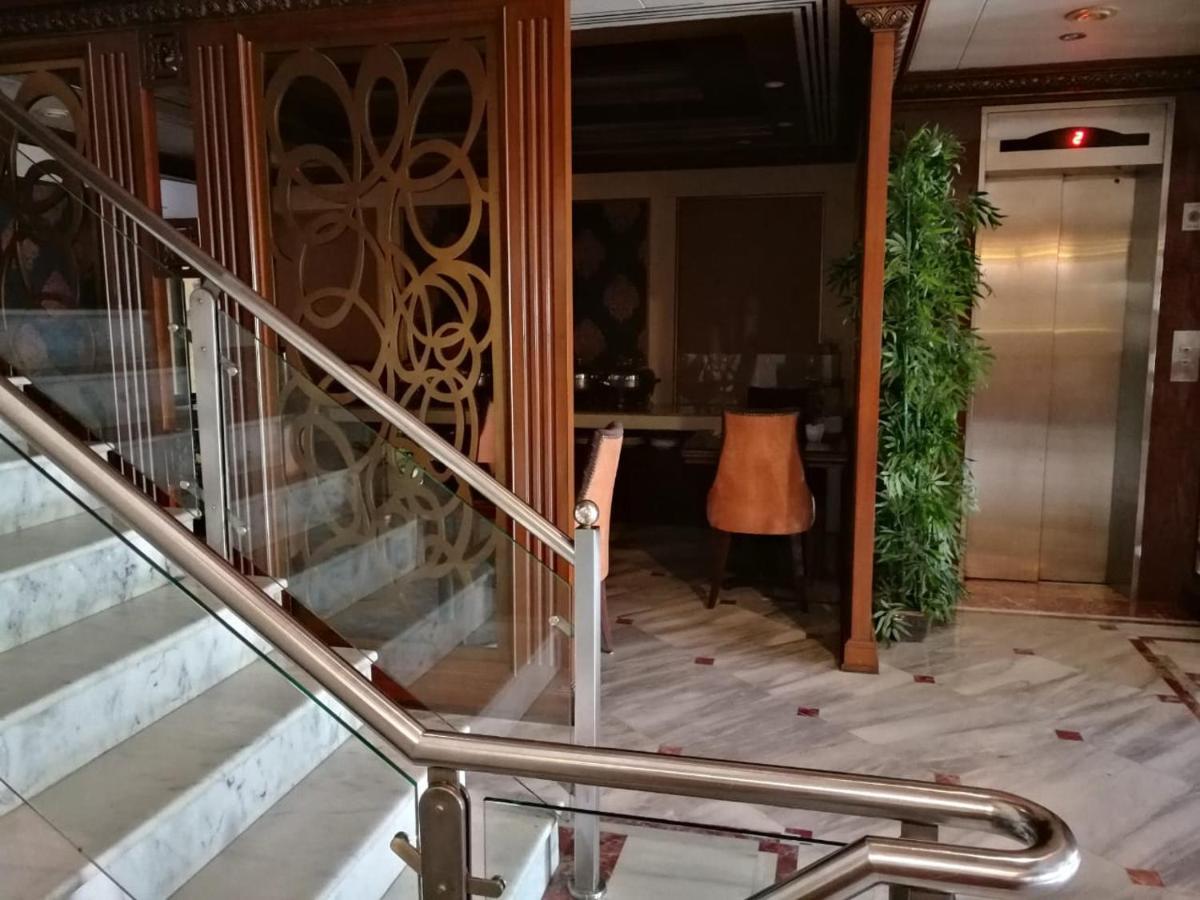 Regency Inn Hotel Lahore Exterior photo