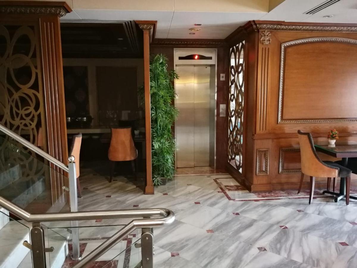 Regency Inn Hotel Lahore Exterior photo