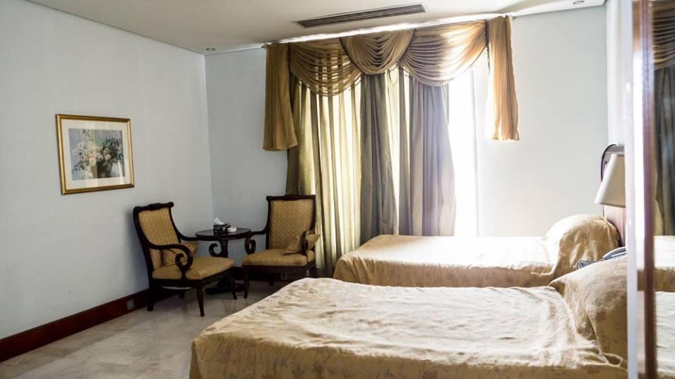 Regency Inn Hotel Lahore Exterior photo